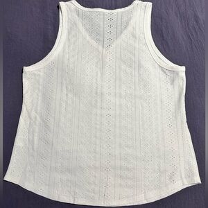 White Eyelet Tank Top XXL - EUC - $5 or 3/$10